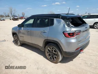 2019 Jeep Compass Trailhawk with VIN 3C4NJDDB2KT739673, listed as a Copart auction lot 50706385 with 106,987 mi miles and Non Repairable. Bid and sale history available at DreamBid. Image 2.