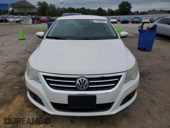 2009 Volkswagen CC Sport with VIN WVWML73C39E549439, listed as a Copart auction lot 70578094 with 123,890 mi miles and Salvage Title. Bid and sale history available at carsss.com. Image 5.