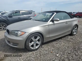 2008 BMW 1 Series 128i with VIN WBAUL73528VE88276, listed as a Copart auction lot 47272835 with 97,905 mi miles and Salvage Title. Bid and sale history available at carsss.com. Image 1.