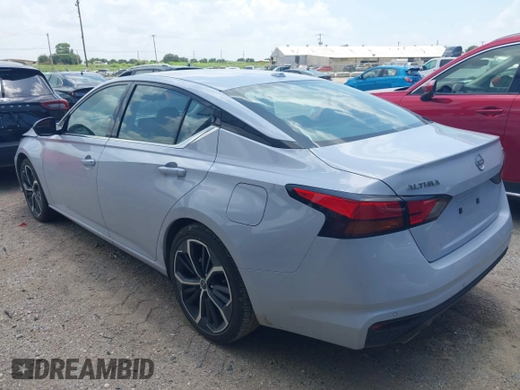 2024 Nissan Altima SR with VIN 1N4BL4CV5RN431650, listed as a IAAI auction lot 42760050 with 24,810 mi miles and . Bid and sale history available at DreamBid. Image 3.