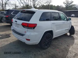 2019 Jeep Grand Cherokee Upland with VIN 1C4RJFAG1KC565684, listed as a IAAI auction lot 41727054 with 53,043 mi miles. Bid and sale history available at carsss.com. Image 4.