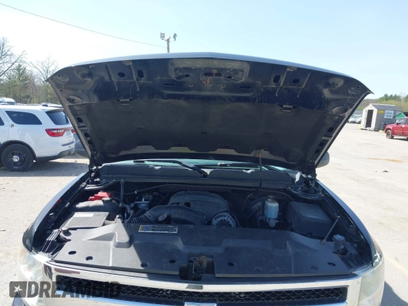 2010 Chevrolet Silverado 1500 LT with VIN 3GCRKSE34AG148293, listed as a IAAI auction lot 42127754 with 140,174 mi miles and . Bid and sale history available at DreamBid. Image 10.