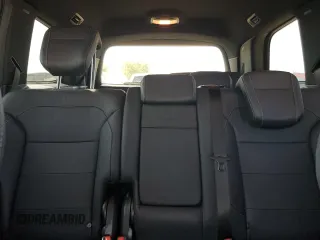 2017 Mercedes-Benz GLS 550 with VIN 4JGDF7DE1HA977583, listed as a Copart auction lot 69698854 with 35,832 mi miles and Salvage Title. Bid and sale history available at DreamBid. Image 10.