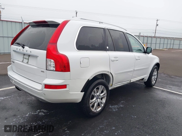 2014 Volvo XC90 with VIN YV4952CZ4E1680532, listed as a IAAI auction lot 40978944 with 94,525 mi miles and . Bid and sale history available at DreamBid. Image 4.