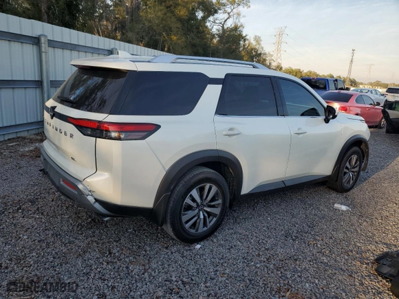 2024 Nissan Pathfinder SL with VIN 5N1DR3CA5RC213157, listed as a Copart auction lot 43481615 with 12,838 mi miles and Salvage Title. Bid and sale history available at carsss.com. Image 3.