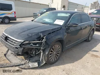 2017 Volkswagen Passat 1.8T SE with VIN 1VWBT7A3XHC030504, listed as a IAAI auction lot 41931494 with 43,781 mi miles. Bid and sale history available at carsss.com. Image 17.