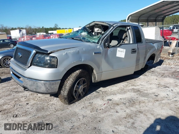 2007 Ford F-150 XLT with VIN 1FTPX14V87FA32806, listed as a IAAI auction lot 41618372 with 265,244 mi miles. Bid and sale history available at carsss.com. Image 17.