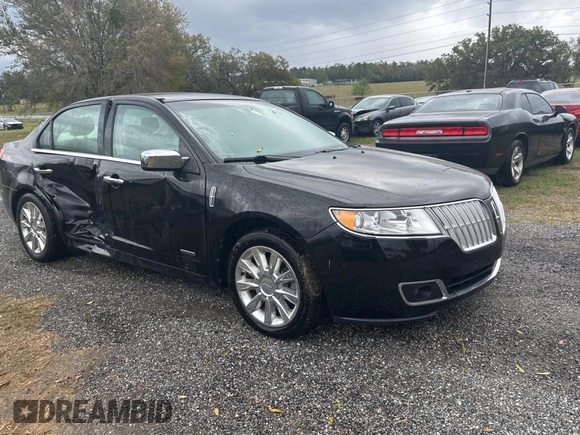 2011 Lincoln MKZ Hybrid with VIN 3LNDL2L33BR759329, listed as a Copart auction lot 48201335 with 131,927 mi miles and Clean Title. Bid and sale history available at carsss.com. Image 1.