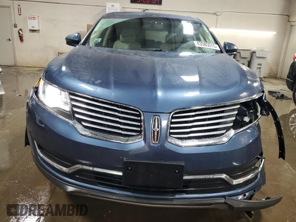 2018 Lincoln MKX Premiere with VIN 2LMPJ6JR8JBL36958, listed as a Copart auction lot 43585515 with 71,473 mi miles and Salvage Title. Bid and sale history available at carsss.com. Image 5.