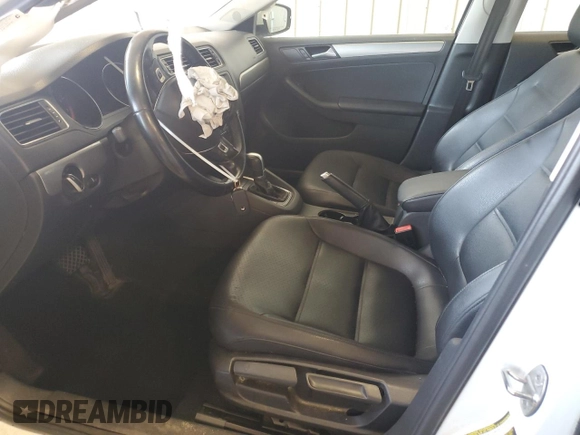 2015 Volkswagen Jetta SE with VIN 3VWD17AJ5FM256703, listed as a Copart auction lot 62699375 with 130,247 mi miles and Salvage title. Bid and sale history available at DreamBid. Image 7.