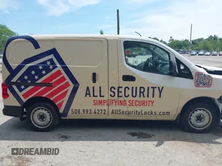 2018 Nissan NV200 S with VIN 3N6CM0KN2JK702290, listed as a IAAI auction lot 41306043 with Not provided miles and . Bid and sale history available at DreamBid. Image 13.