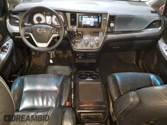 2017 Toyota Sienna SE with VIN 5TDXZ3DC6HS852078, listed as a Copart auction lot 51044615 with 81,552 mi miles and Salvage title. Bid and sale history available at DreamBid. Image 8.