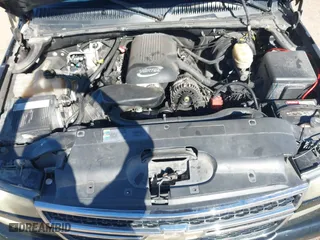 2006 Chevrolet Silverado 1500 LT1 with VIN 2GCEC13T461248659, listed as a IAAI auction lot 41700376 with 179,393 mi miles. Bid and sale history available at carsss.com. Image 10.