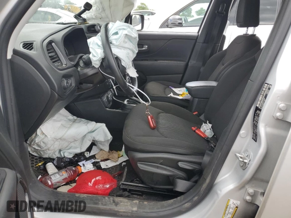 2020 Jeep Renegade Latitude z VIN ZACNJBBB2LPL29503, wystawiony jako Copart lot #72310784 z przebiegiem 61 856 mil mil oraz Szkoda całkowita • Salvage title. Historia ofert i sprzedaży dostępna na DreamBid. Obrazek 7.