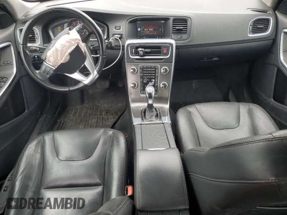2015 Volvo S60 T5 Drive-E Premier z VIN YV140MFK7F2355529, wystawiony jako Copart lot #48684345 z przebiegiem 159 545 mil mil oraz Szkoda całkowita • Salvage title. Historia ofert i sprzedaży dostępna na DreamBid. Obrazek 8.