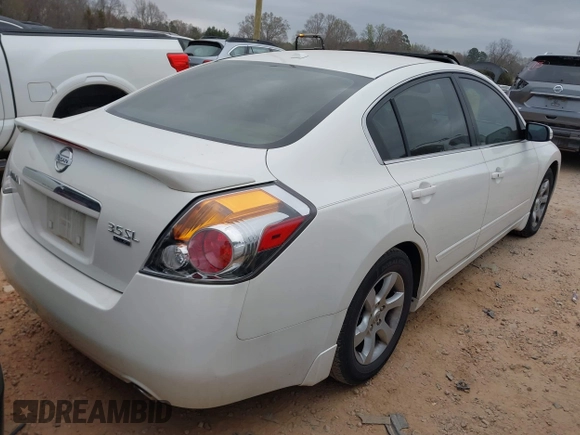 2007 Nissan Altima SL with VIN 1N4BL21E67N473202, listed as a IAAI auction lot 41831129 with 177,931 mi miles and . Bid and sale history available at DreamBid. Image 4.
