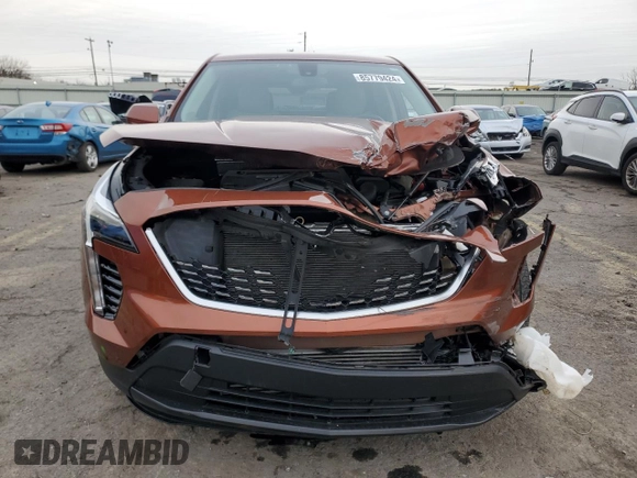 2019 Cadillac XT4 AWD Luxury with VIN 1GYFZBR42KF157525, listed as a Copart auction lot 85779424 with 19,982 mi miles and Salvage Title. Bid and sale history available at carsss.com. Image 5.