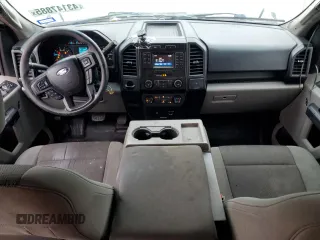 2016 Ford F-150 XL with VIN 1FTEX1CF3GKE26318, listed as a Copart auction lot 43147885 with 261,869 mi miles and Salvage Title. Bid and sale history available at carsss.com. Image 8.