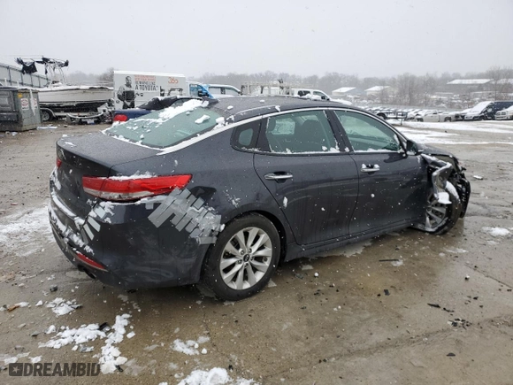 2017 Kia Optima EX with VIN 5XXGU4L34HG149747, listed as a Copart auction lot 44791345 with 48,062 mi miles and Salvage Title. Bid and sale history available at carsss.com. Image 3.