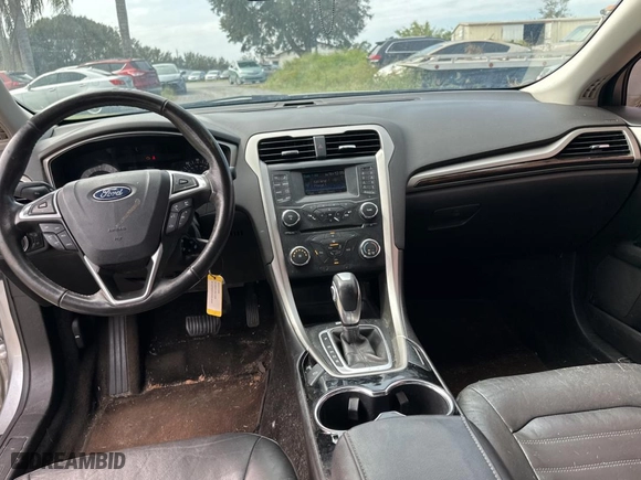 2014 Ford Fusion SE with VIN 3FA6P0HDXER214049, listed as a Copart auction lot 76800424 with 203,921 mi miles and Clean Title. Bid and sale history available at carsss.com. Image 9.