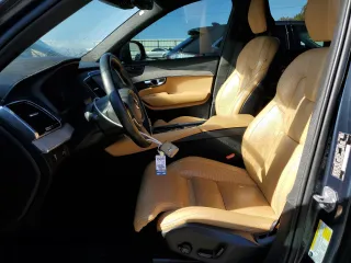 2020 Volvo XC90 Inscription with VIN YV4A22PL5L1593716, listed as a Copart auction lot 77547274 with 60,328 mi miles and Salvage Title. Bid and sale history available at carsss.com. Image 7.