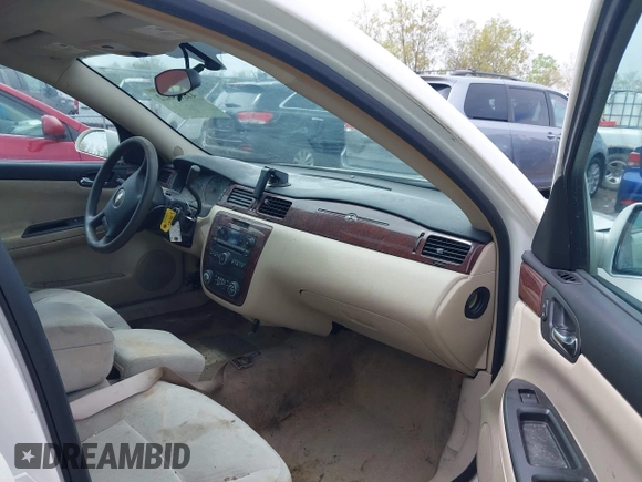 2009 Chevrolet Impala LT with VIN 2G1WT57K091158967, listed as a IAAI auction lot 42188822 with 117,827 mi miles and . Bid and sale history available at DreamBid. Image 5.