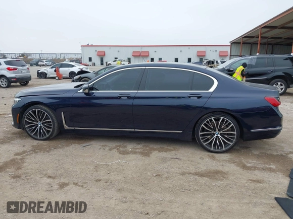 2020 BMW 7 Series 740i with VIN WBA7T2C0XLGL17192, listed as a IAAI auction lot 41499724 with 80,783 mi miles and . Bid and sale history available at DreamBid. Image 14.