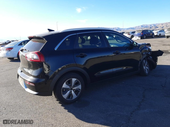 2017 Kia Niro EX with VIN KNDCC3LC4H5080784, listed as a Copart auction lot 44823595 with 89,768 mi miles and Salvage Title. Bid and sale history available at carsss.com. Image 3.