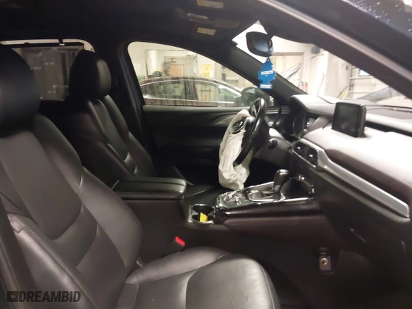 2018 Mazda CX-9 Grand Touring with VIN JM3TCBDY6J0216508, listed as a IAAI auction lot 41192901 with 60,366 mi miles. Bid and sale history available at carsss.com. Image 5.