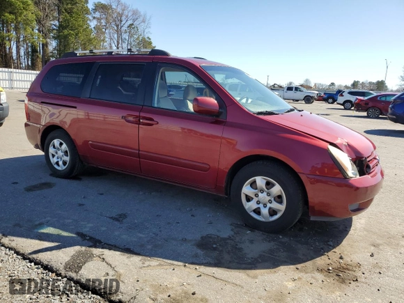 2008 Kia Sedona LX with VIN KNDMB233986211364, listed as a Copart auction lot 48524445 with 148,762 mi miles and Non Repairable. Bid and sale history available at carsss.com. Image 4.