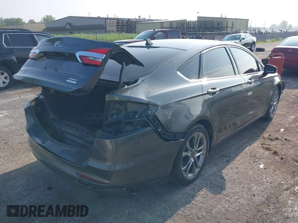 2020 Ford Fusion SEL with VIN 3FA6P0CD9LR229470, listed as a IAAI auction lot 42518855 with 67,088 mi miles and . Bid and sale history available at DreamBid. Image 4.