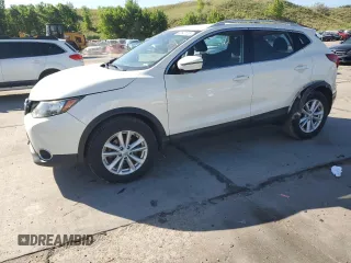 2017 Nissan Rogue SV with VIN JN1BJ1CR4HW133863, listed as a Copart auction lot 62645135 with 66,170 mi miles and Salvage title. Bid and sale history available at DreamBid. Image 1.
