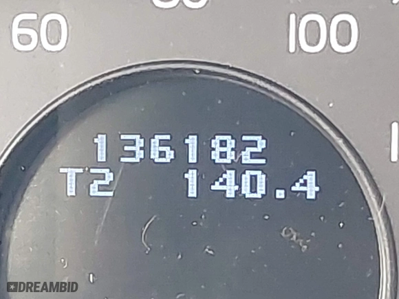 2011 Volvo XC60 3.2L with VIN YV4952DL7B2166075, listed as a IAAI auction lot 42004245 with 136,182 mi miles. Bid and sale history available at carsss.com. Image 15.