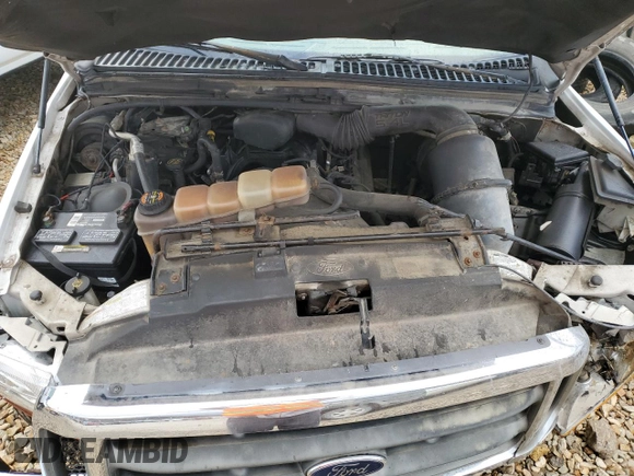 2001 Ford Super Duty F-250 XL with VIN 1FTNX20L01EB77093, listed as a Copart auction lot 81610324 with 219,741 mi miles and Salvage Title. Bid and sale history available at carsss.com. Image 11.