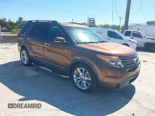 2011 Ford Explorer Limited z VIN 1FMHK7F89BGA71562, wystawiony jako IAAI lot #41826377 z przebiegiem 108 345 mil mil oraz . Historia ofert i sprzedaży dostępna na DreamBid. Obrazek 1.
