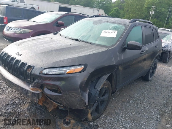 2018 Jeep Cherokee Latitude with VIN 1C4PJLCB4JD513885, listed as a IAAI auction lot 42091548 with 161,339 mi miles and . Bid and sale history available at DreamBid. Image 2.