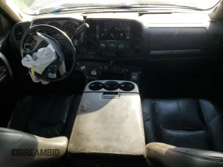 2009 Chevrolet Silverado 1500 LT with VIN 3GCEK23M29G136424, listed as a Copart auction lot 52514825 with 163,170 mi miles and Salvage Title. Bid and sale history available at DreamBid. Image 8.