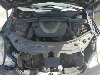 2008 Mercedes-Benz R 3.5L with VIN 4JGCB65E08A076771, listed as a Copart auction lot 57267195 with 201,118 mi miles and Salvage title. Bid and sale history available at DreamBid. Image 12.