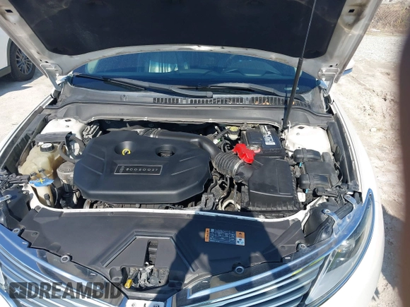 2015 Lincoln MKZ with VIN 3LN6L2G91FR606753, listed as a IAAI auction lot 42693490 with Not provided miles and . Bid and sale history available at DreamBid. Image 10.