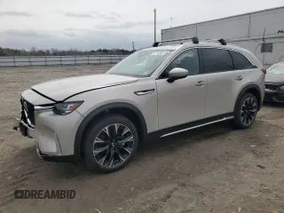2024 Mazda CX-90 Premium Plus z VIN JM3KKEHA7R1104710, wystawiony jako Copart lot #51713265 z przebiegiem 5 125 mil mil oraz Szkoda całkowita • Salvage title. Historia ofert i sprzedaży dostępna na DreamBid. Obrazek 1.