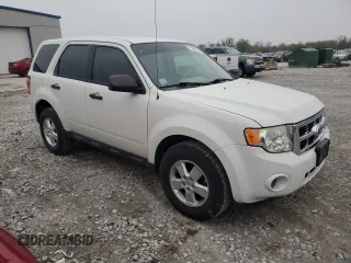 2011 Ford Escape XLS с VIN 1FMCU9C75BKA28653, выставлен на аукционе Copart как лот 51593435 с пробегом 68 625 миль миль и Списание • Salvage title. История ставок и продаж доступна на DreamBid. Изображение 4.