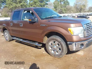 2011 Ford F-150 XL with VIN 1FTFW1CF2BFA12794, listed as a IAAI auction lot 41851628 with 132,190 mi miles. Bid and sale history available at carsss.com. Image 1.