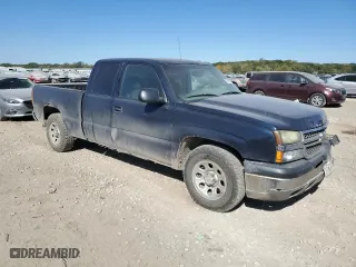 2006 Chevrolet Silverado 1500 LS with VIN 1GCEC19X26Z246099, listed as a Copart auction lot 75929014 with 205,878 mi miles and Salvage Title. Bid and sale history available at carsss.com. Image 4.