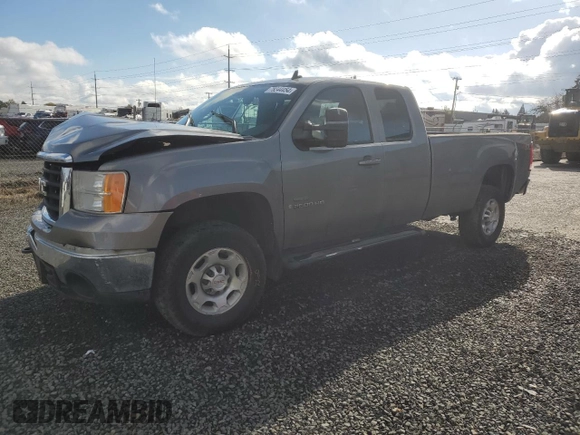 2008 GMC Sierra 2500HD SLT z VIN 1GTHK29618E181379, wystawiony jako Copart lot #78244454 z przebiegiem 161 846 mil mil oraz Szkoda całkowita • Salvage title. Historia ofert i sprzedaży dostępna na DreamBid. Obrazek 1.