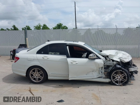2009 Mercedes-Benz C 350 Sport with VIN WDDGF56XX9R062616, listed as a IAAI auction lot 42518928 with Not provided miles and . Bid and sale history available at DreamBid. Image 13.