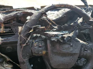 2021 Ford Escape SEL с VIN 1FMCU9H67MUA76808, выставлен на аукционе Copart как лот 64465545 с пробегом Не указан миль и На запчасти • Non repairable. История ставок и продаж доступна на DreamBid. Изображение 9.