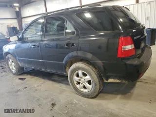 2009 Kia Sorento LX with VIN KNDJD735995871407, listed as a Copart auction lot 43912915 with 186,056 mi miles and Salvage Title. Bid and sale history available at carsss.com. Image 2.