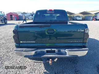2004 Chevrolet Silverado 1500 LS with VIN 2GCEC19T441315295, listed as a IAAI auction lot 41957885 with 221,217 mi miles and . Bid and sale history available at DreamBid. Image 16.