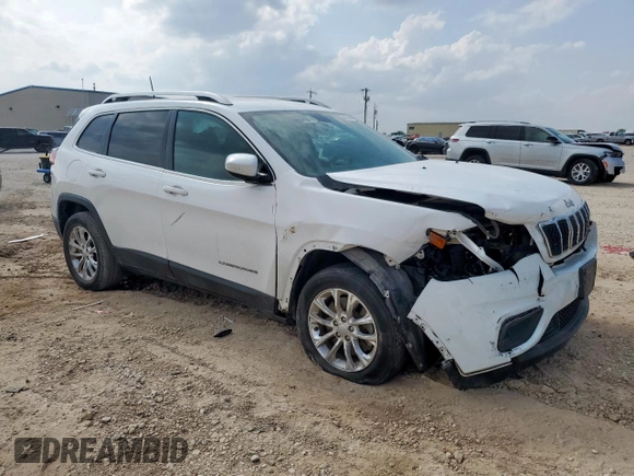 2019 Jeep Cherokee Latitude with VIN 1C4PJLCB2KD307482, listed as a Copart auction lot 59474485 with 69,628 mi miles and Salvage title. Bid and sale history available at DreamBid. Image 4.