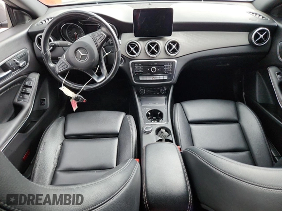 2019 Mercedes-Benz CLA 250 с VIN WDDSJ4EB2KN753631, выставлен на аукционе Copart как лот 60268345 с пробегом 57 692 миль миль и Списание • Salvage title. История ставок и продаж доступна на DreamBid. Изображение 8.
